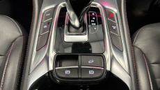 MG Hs 1.5 T-GDI Exclusive 5dr DCT Petrol Hatchback